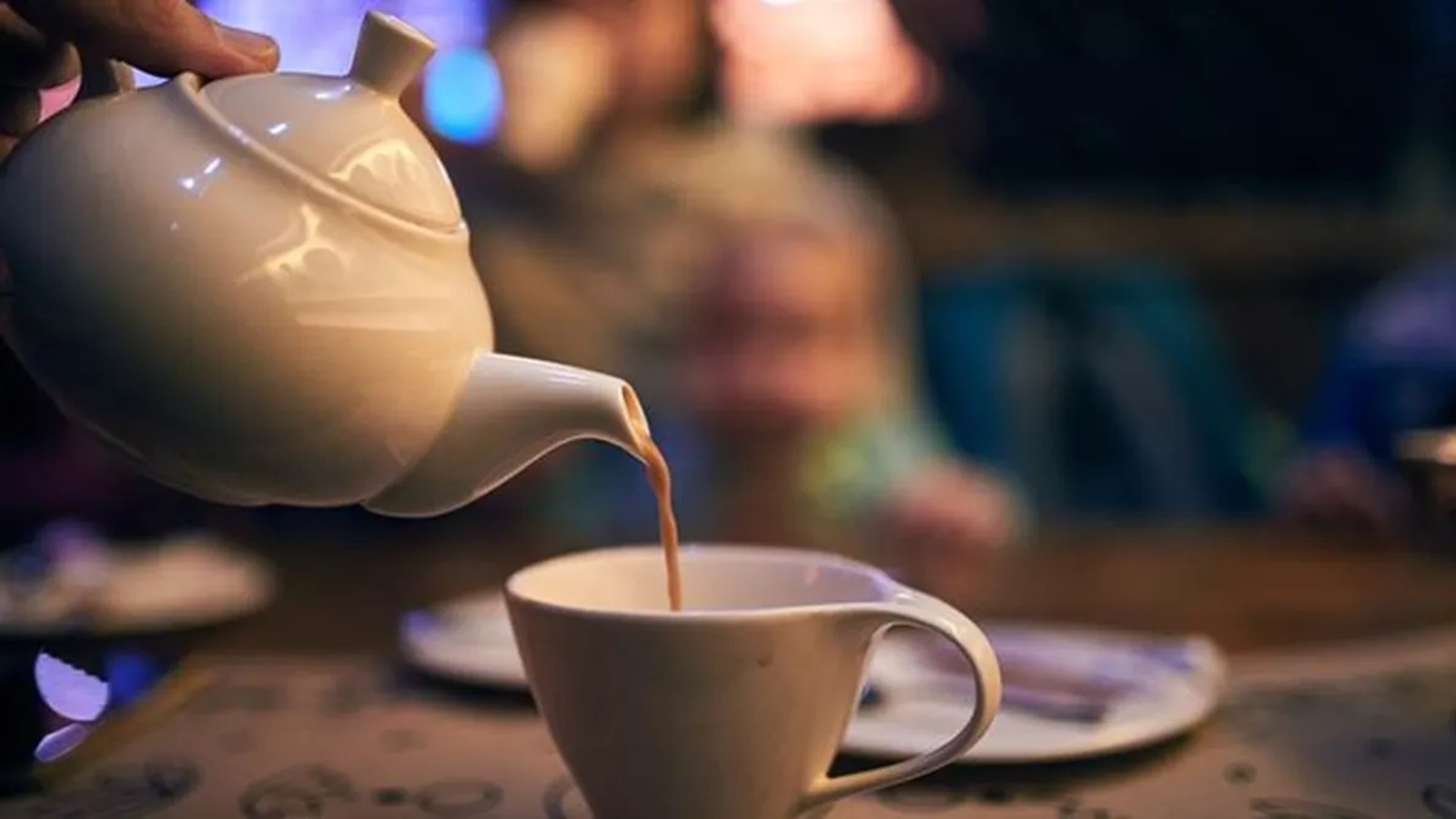 Featured image for "The Dangers of Reheating: 5 Foods to Avoid Microwaving"