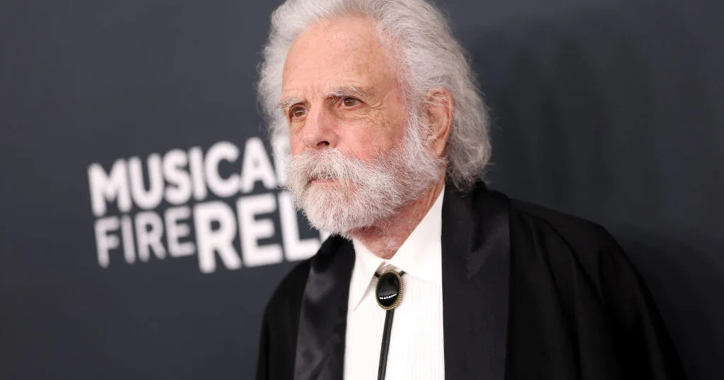 Featured image for Grateful Dead Co-Founder Bob Weir Dies at 78