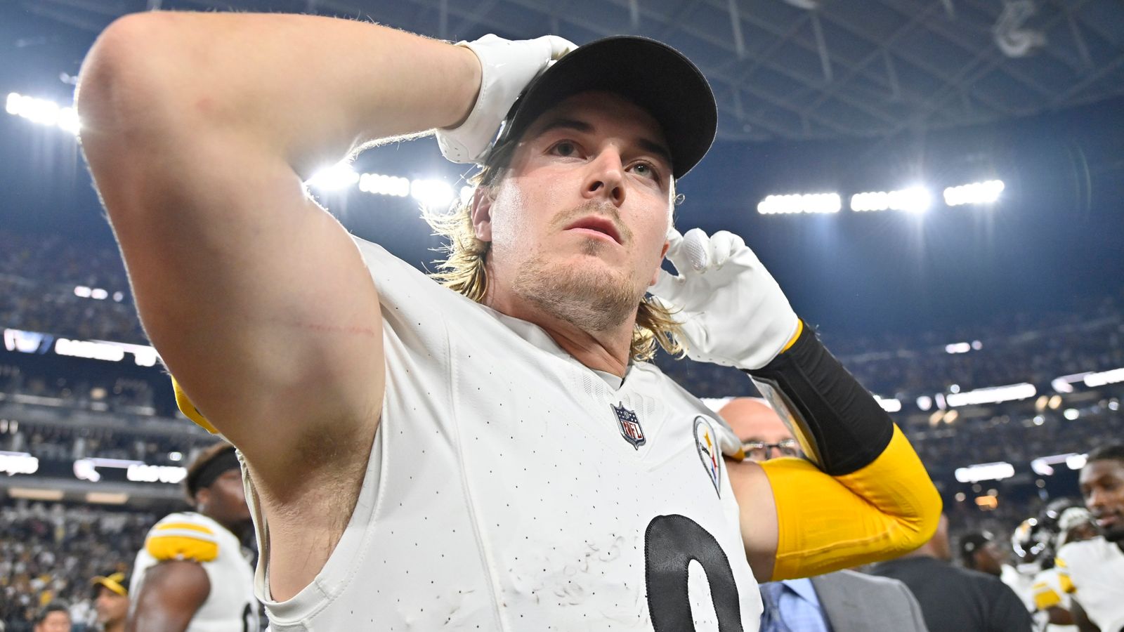 Kenny Pickett leads Pittsburgh Steelers to victory against Las Vegas Raiders
