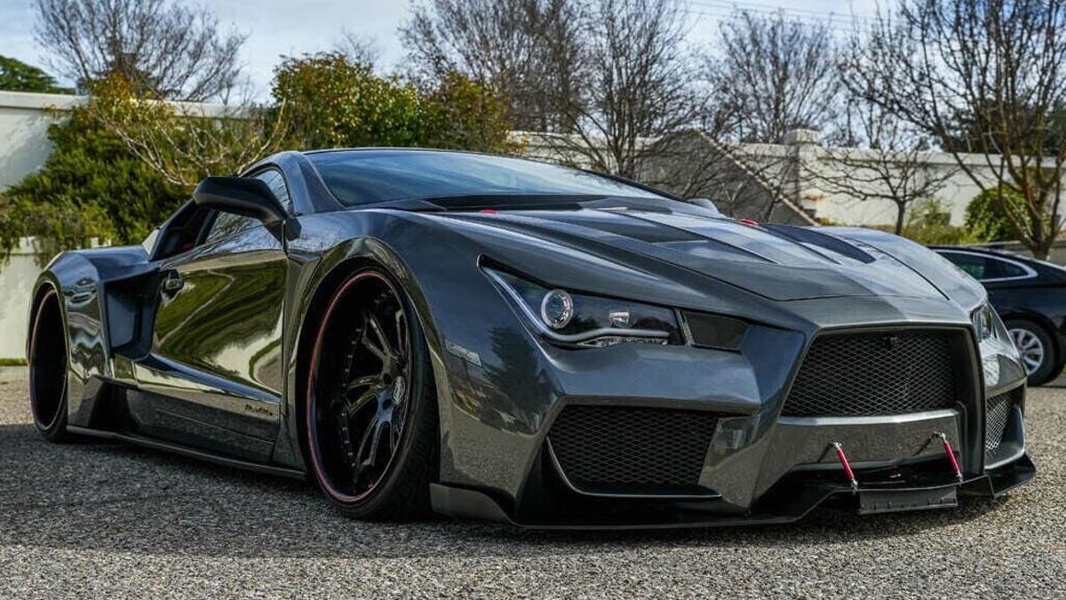 Featured image for "Vaydor-Modified Infiniti G35 Listed for $110,000"