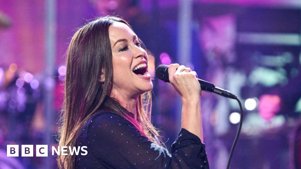 Featured image for Glastonbury 2025: Line-up, schedule, and live coverage details