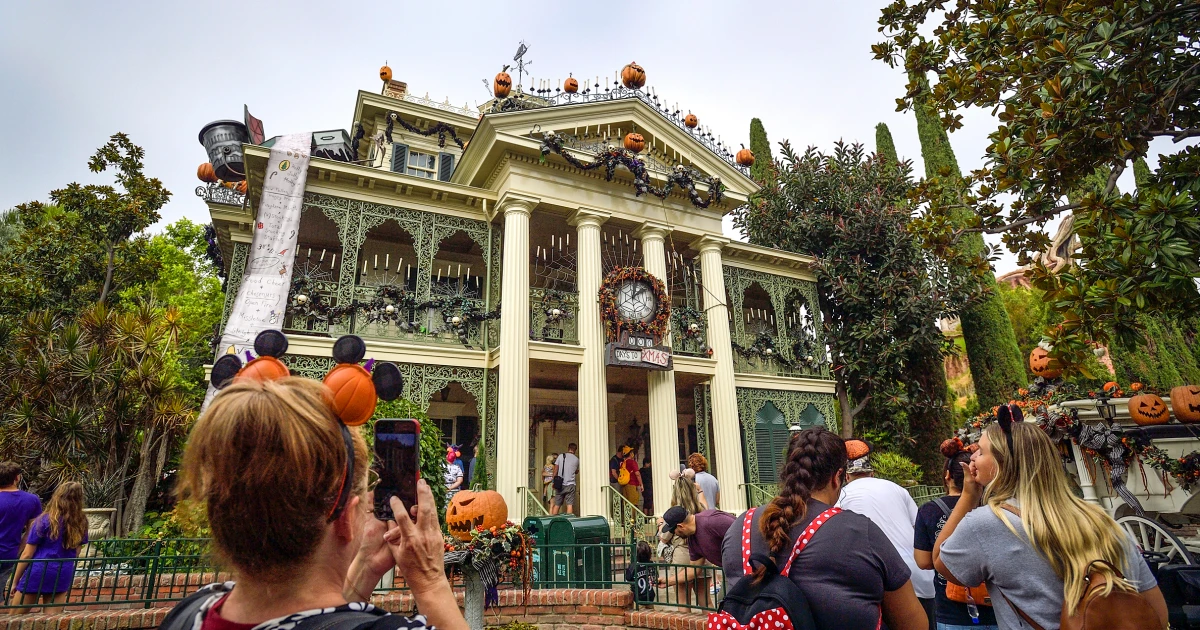 Featured image for Woman Dies After Medical Emergency on Disneyland's Haunted Mansion