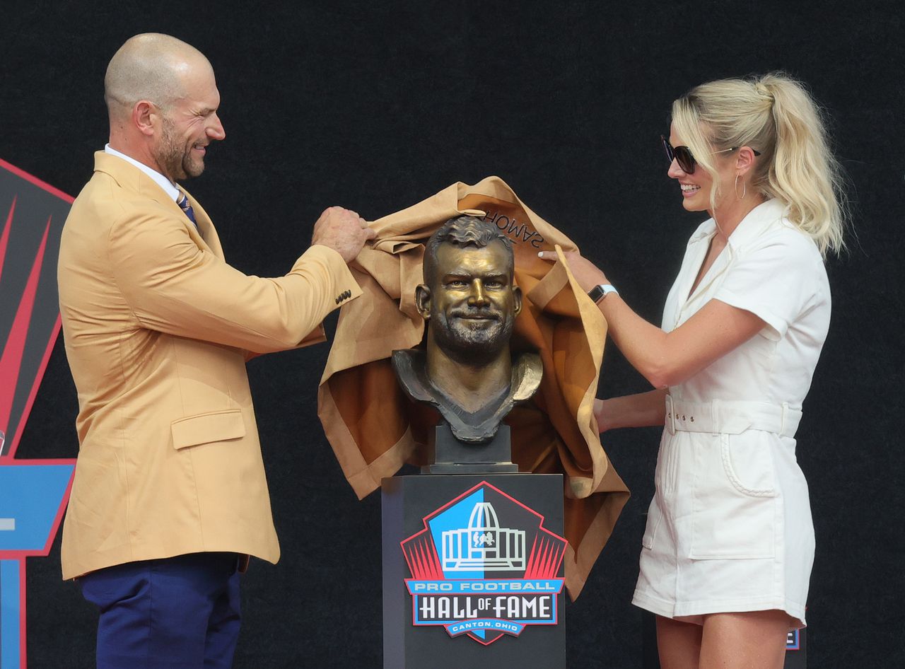 Featured image for "Cleveland's Reliable Hero: Joe Thomas Inducted into the Hall of Fame"