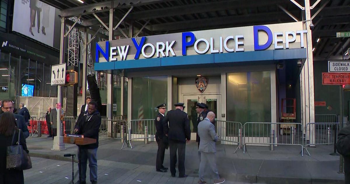 "Authorities Ramp Up New Year's Eve Security in NYC Amid Protests and FBI Warnings"