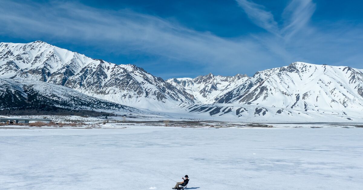 California's Snowpack Still Above Average Despite Warm Weather