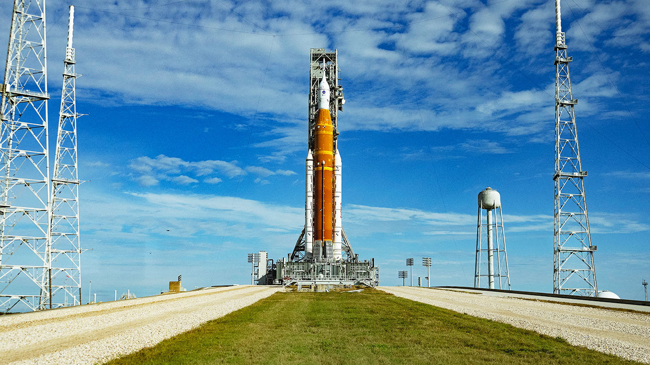 NASA's Future in Jeopardy Amid Musk's Influence and Trump's Policies
