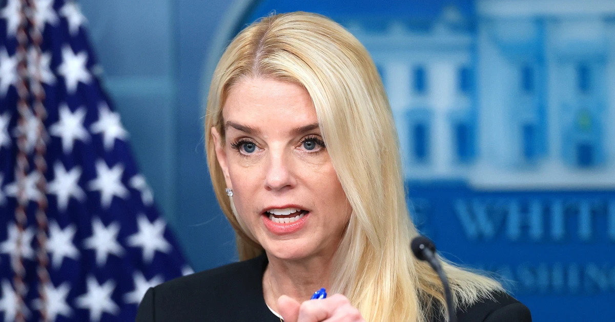 Featured image for Charges Dropped Against Doctors in COVID Vaccine Cases