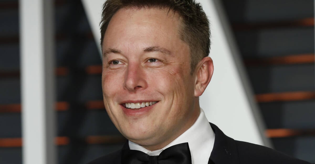 Featured image for "Elon Musk's Transformative Year as Twitter's Dear Leader Approaches"