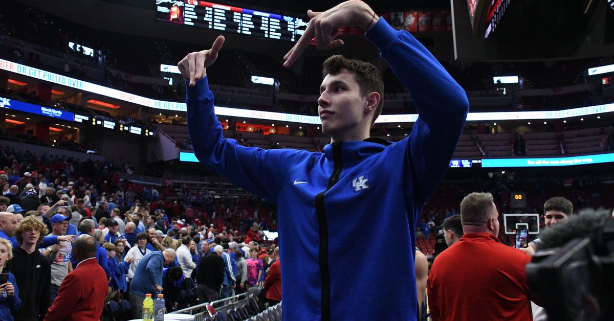 Featured image for "Kentucky Dominates Louisville in 95-76 Victory: Highlights, MVP, and Twitter Reactions"