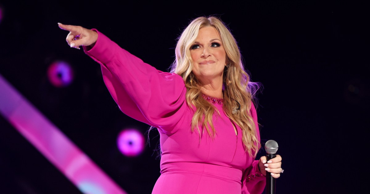 Featured image for Trisha Yearwood's Stunning Transformation: New Bangs and Weight Loss Leave Fans in Awe