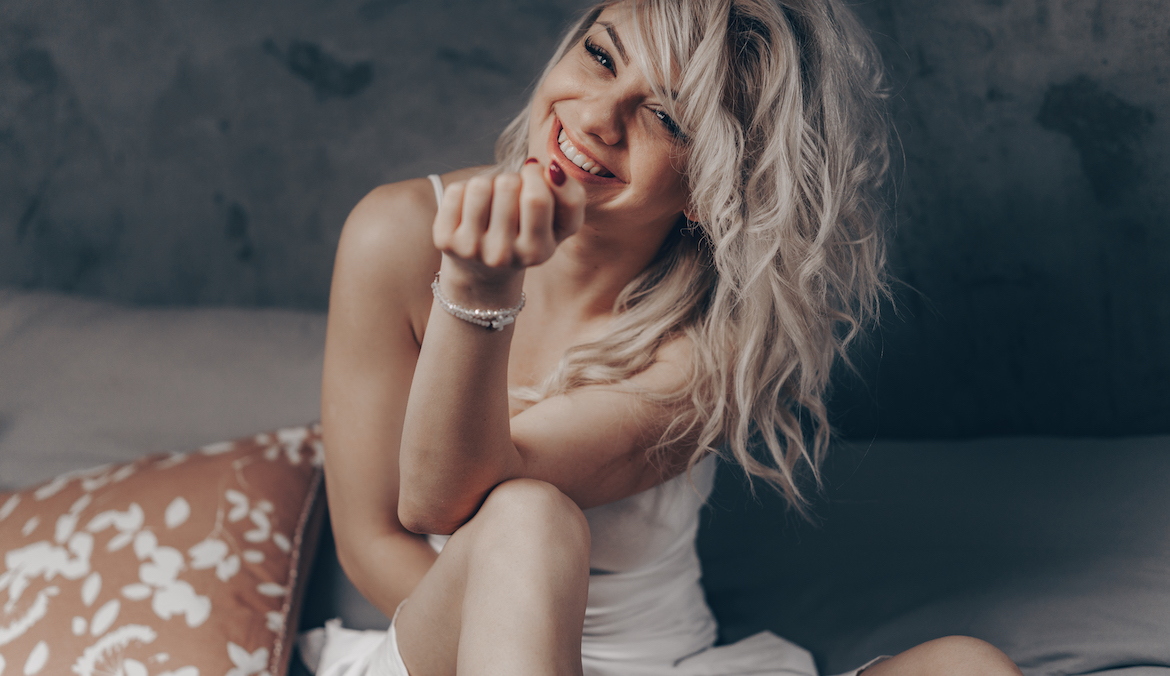 Featured image for Get Sculpted, Firm, and De-Puffed Skin with This Affordable 2-in-1 Facial Treatment