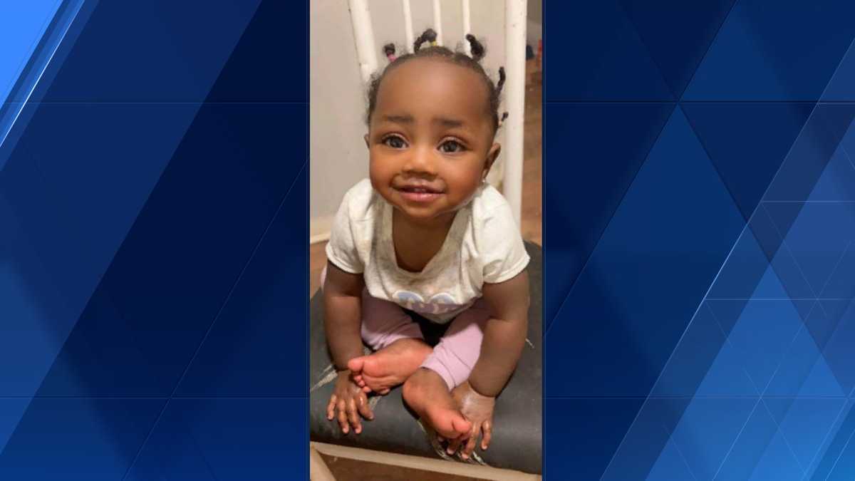 Featured image for Tragic Loss: Child Fatally Left in Hot Car at Omaha Day Care