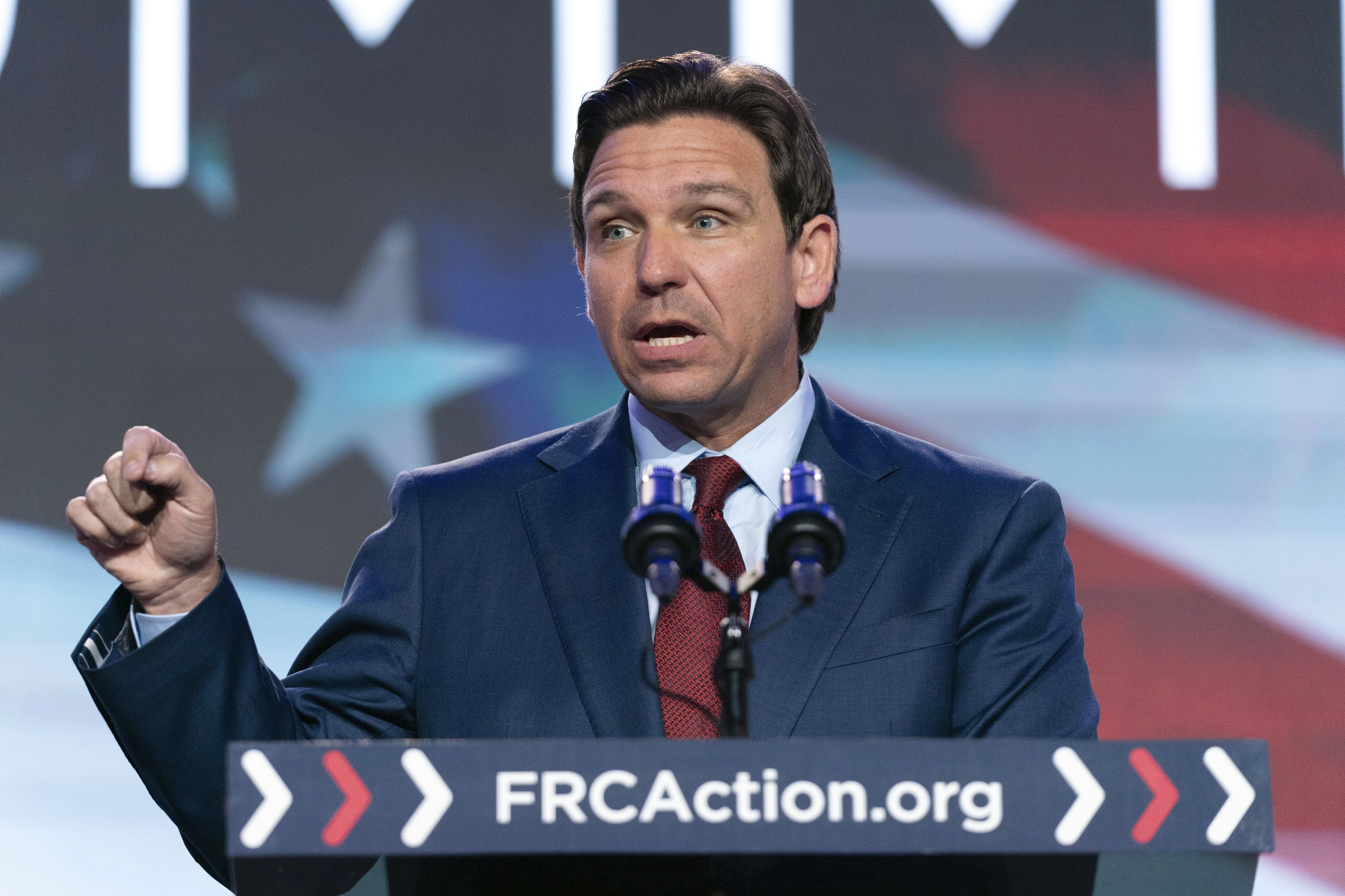 DeSantis's Decline Continues in New Hampshire Primary Poll