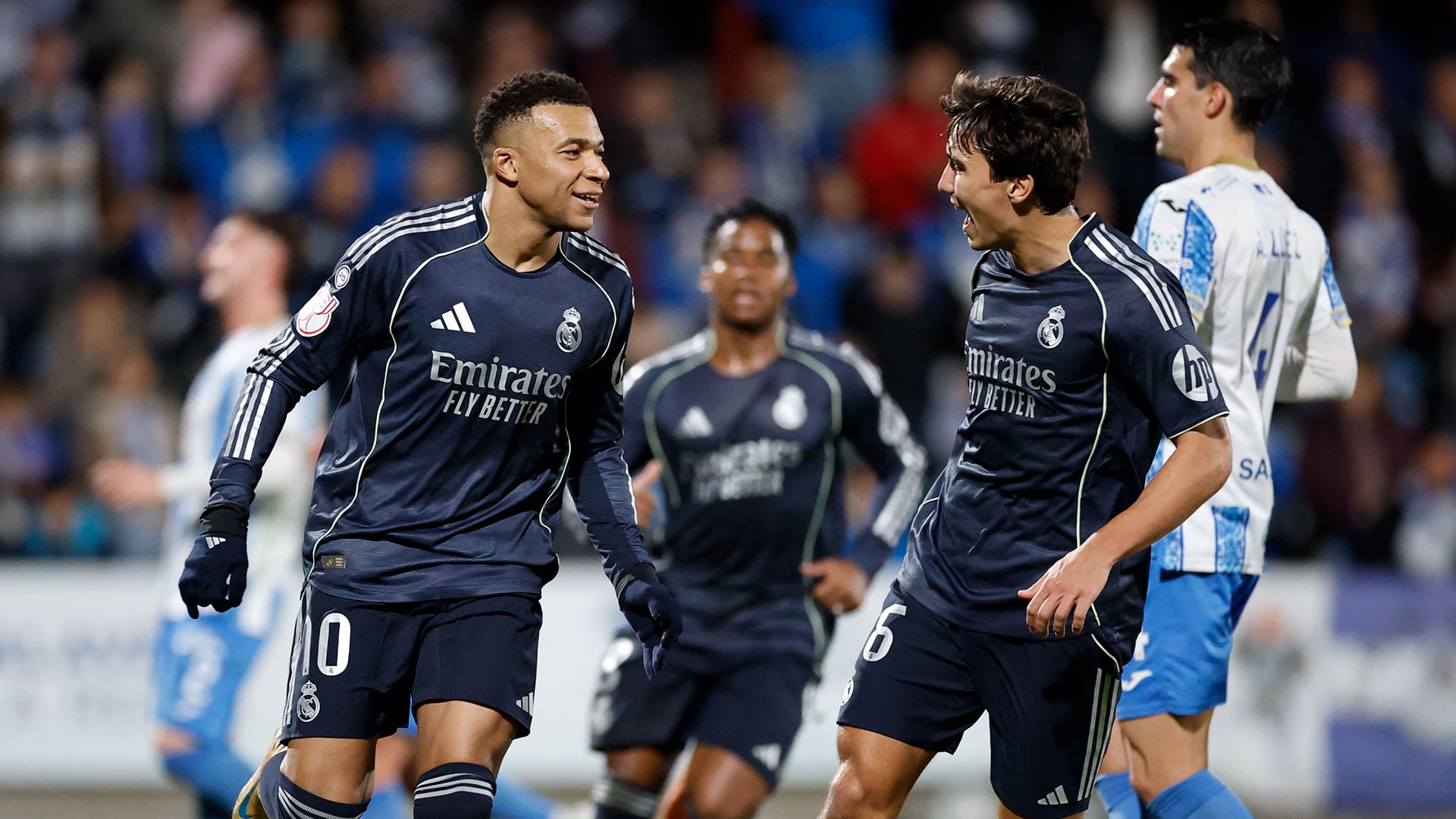 Featured image for Mbappé Nears Ronaldo Record as Real Madrid Advances in Copa del Rey