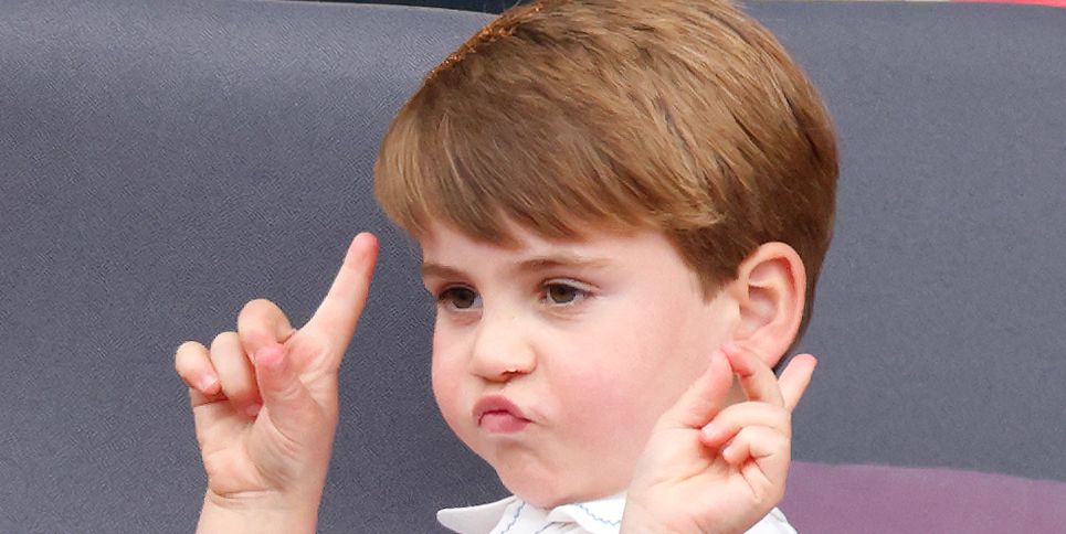 "Prince Louis' Fifth Birthday Photos Hold Poignant Hidden Meanings, Experts Say"