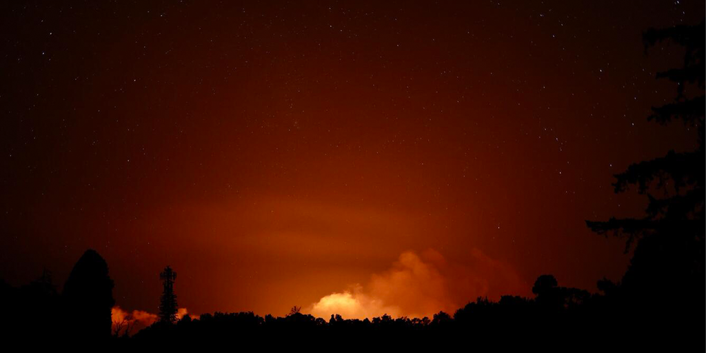 Featured image for Kilauea Erupts, Alert Level Raised Amid Increased Earthquakes
