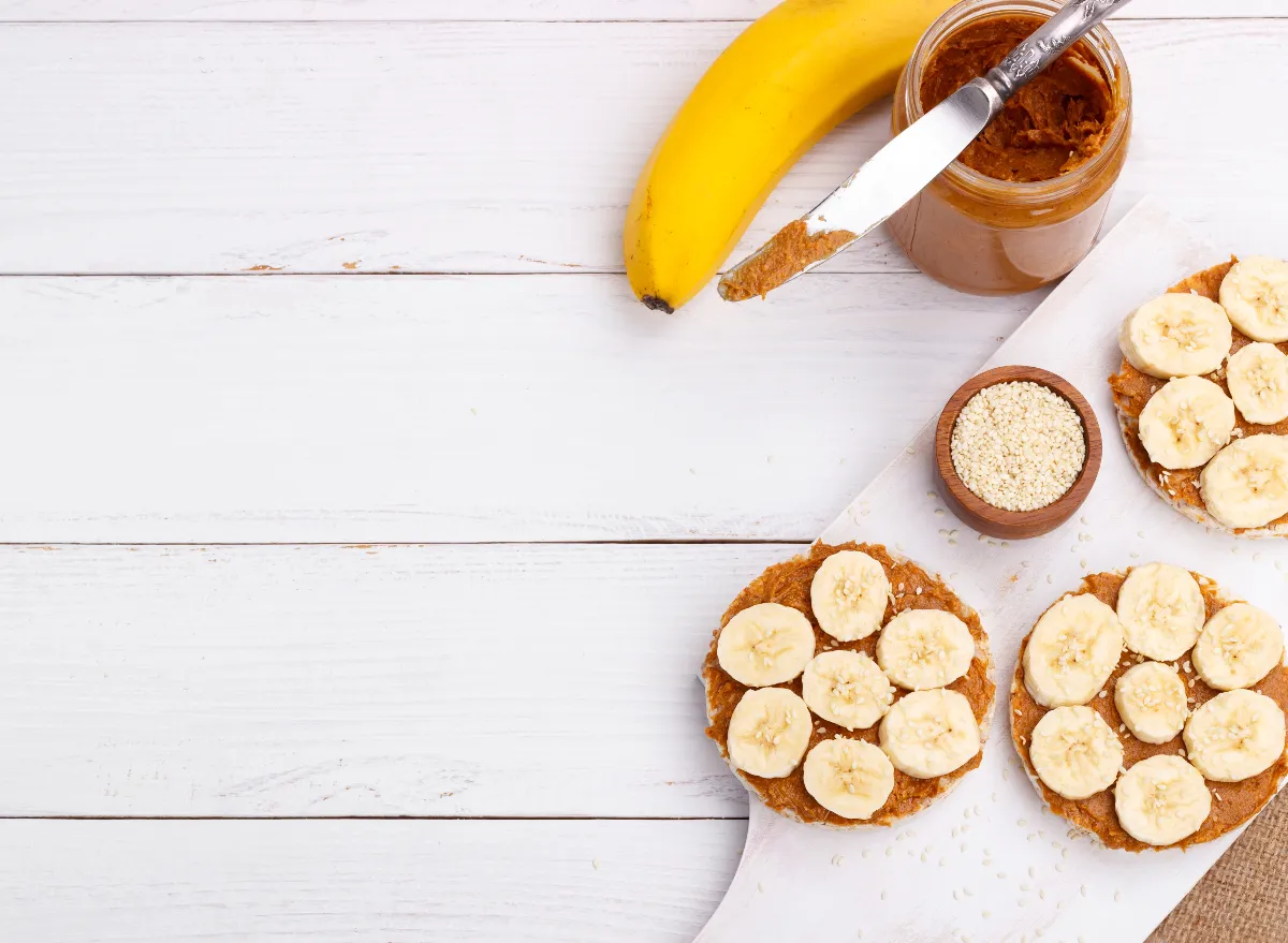 "Top Superfood Snacks and Low-Calorie Dishes for Effective Weight Loss"