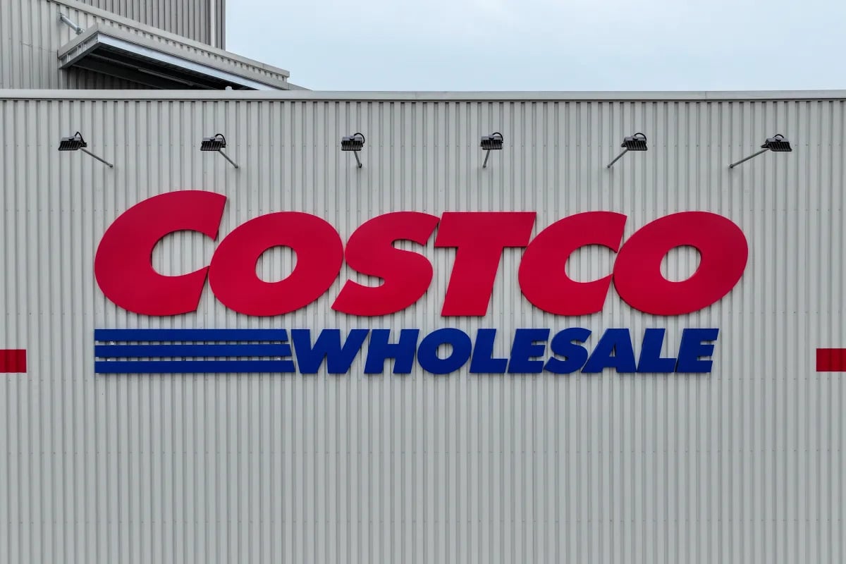 Featured image for "Costco's Q2 Earnings Beat Estimates Despite Slightly Lower Revenue"