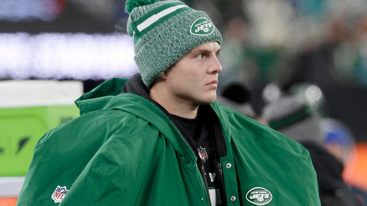 Jets' Robert Saleh Contemplates Naming Fourth Starting Quarterback as Zach Wilson's Reluctance Persists