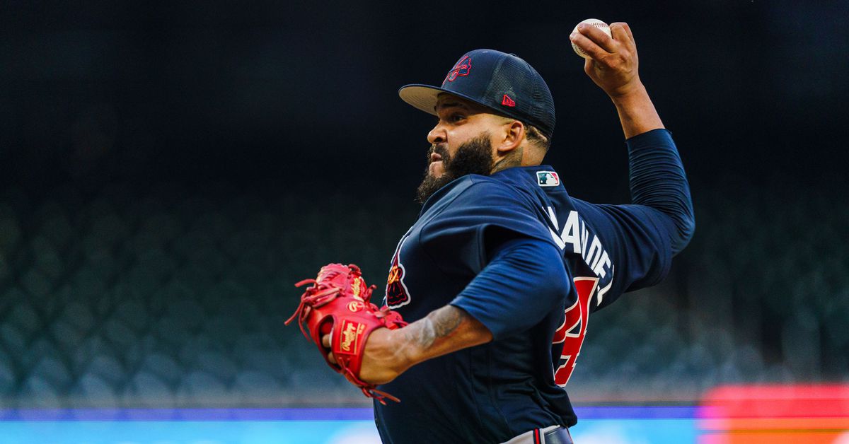 Featured image for Braves' Surprising Roster Decisions for NLDS