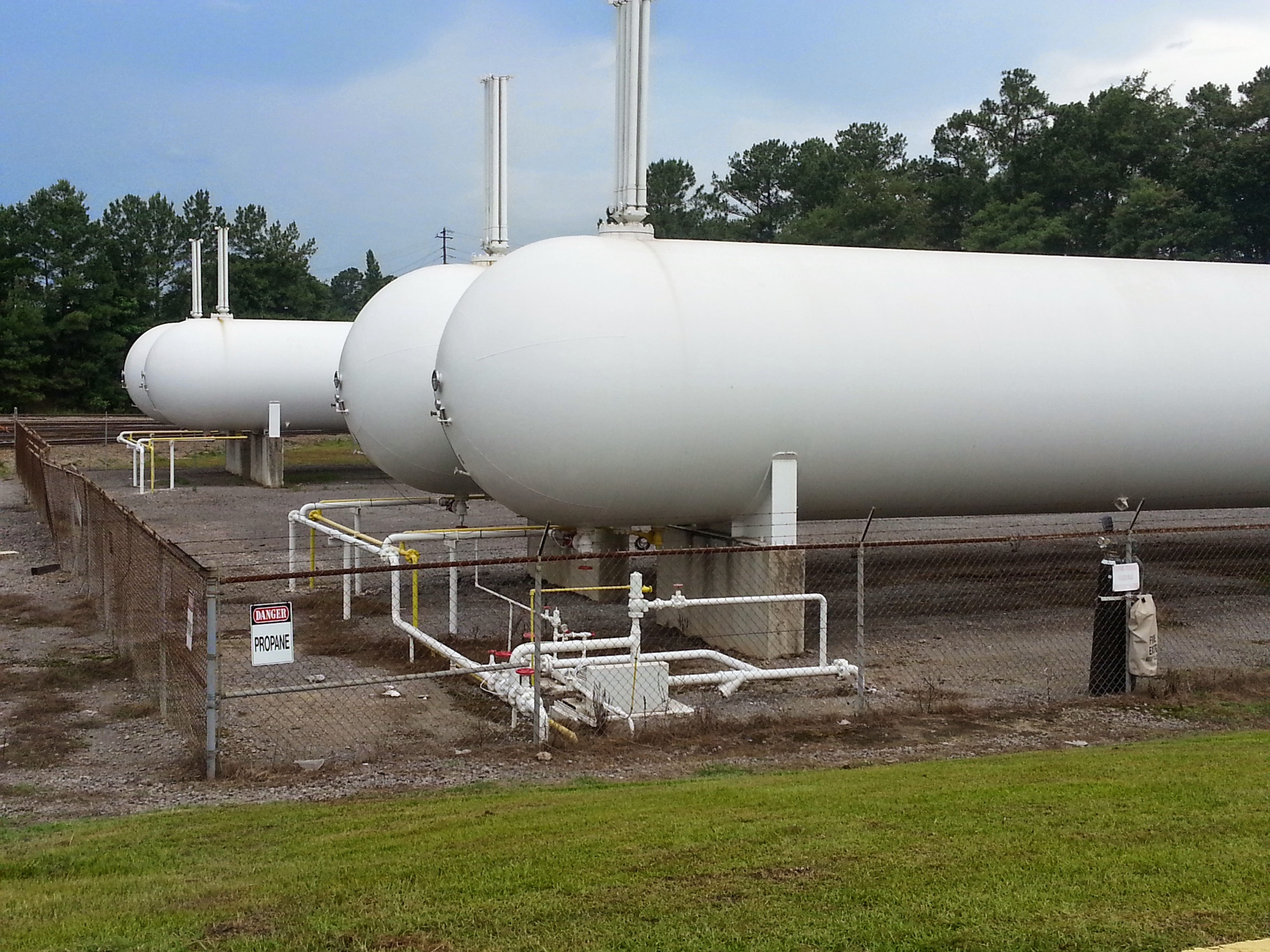 Featured image for "Congress Plans to Sell Off Northeast Gasoline Reserve and Block China from Purchasing Oil in 2024 Funding Bill"