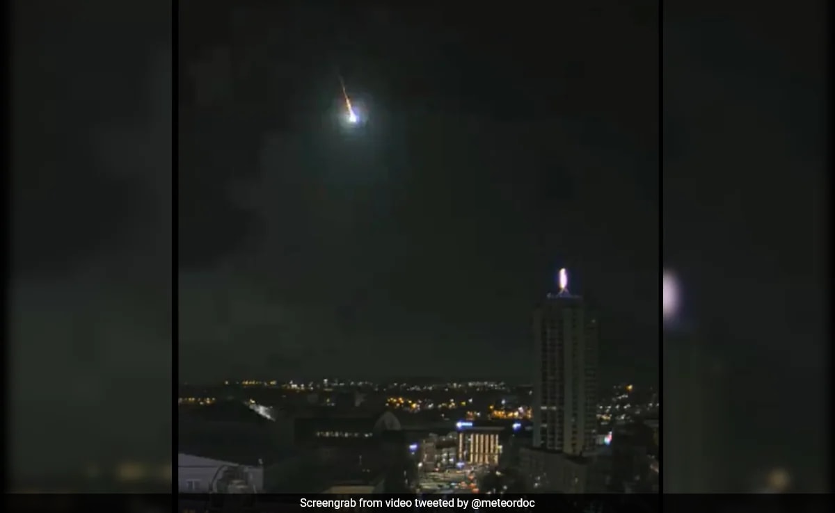 "Surprise Explosion: Small Asteroid Lights Up Berlin Sky"