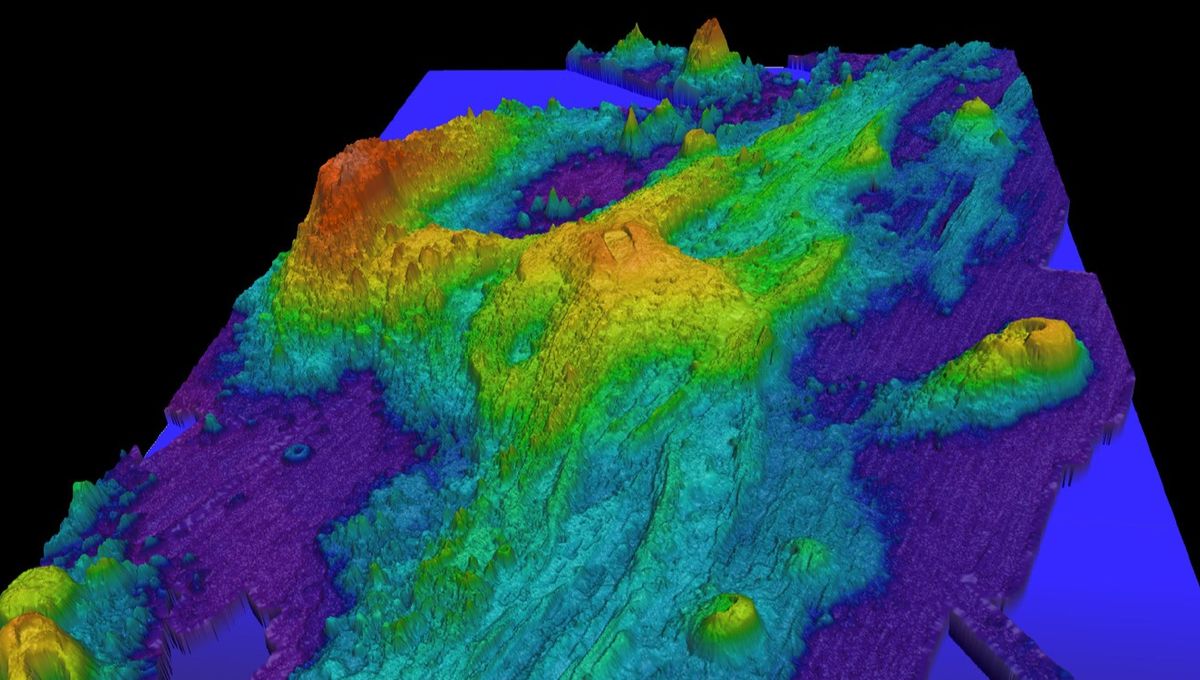 Featured image for Oregon Underwater Volcano Delays Eruption to 2026