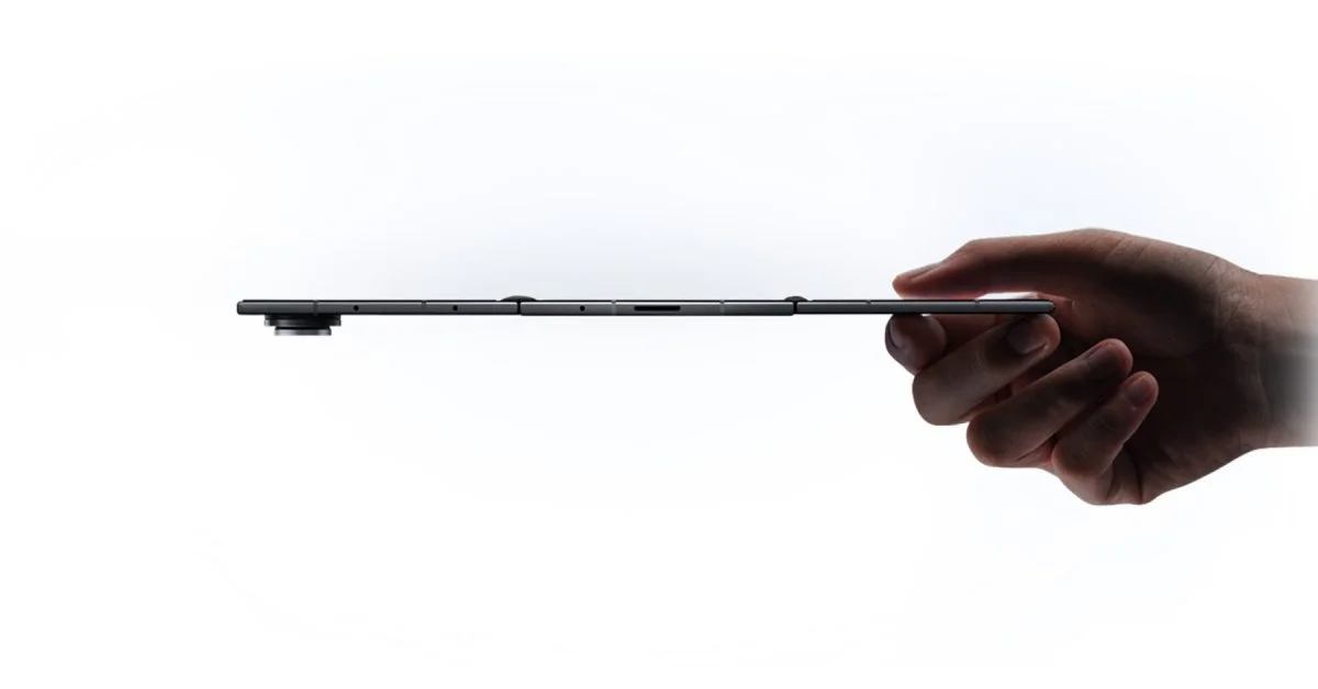 Featured image for Samsung Galaxy Z TriFold Fails Durability Test After 150,000 Folds