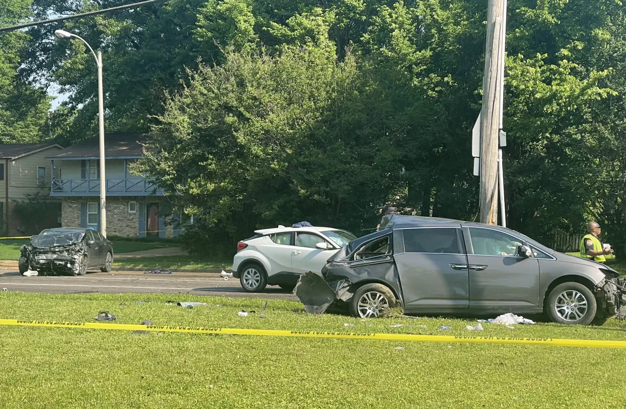 Fatal Crash in Memphis Leaves Child Dead and Multiple Injured