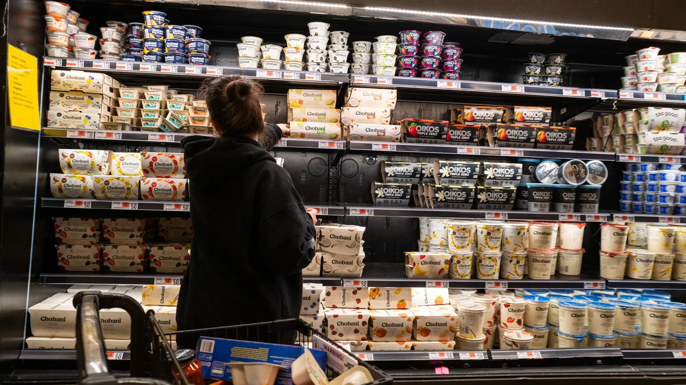 Featured image for US Consumer Confidence Rises Following U.S.-China Trade Truce