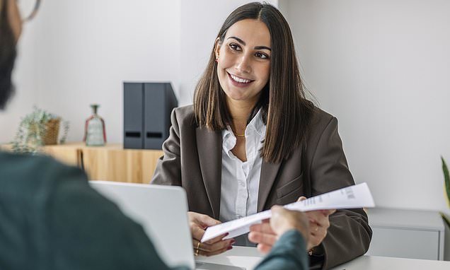 Featured image for Job Interview Fails: From Rude Behavior to Strict Timekeeping and Coffee Tests.