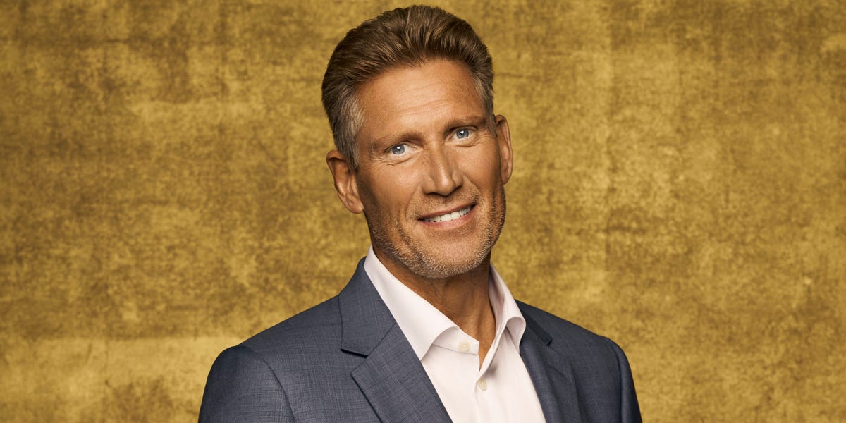 Featured image for "The Golden Bachelor: Age-Defying Lifestyle and TV Success"