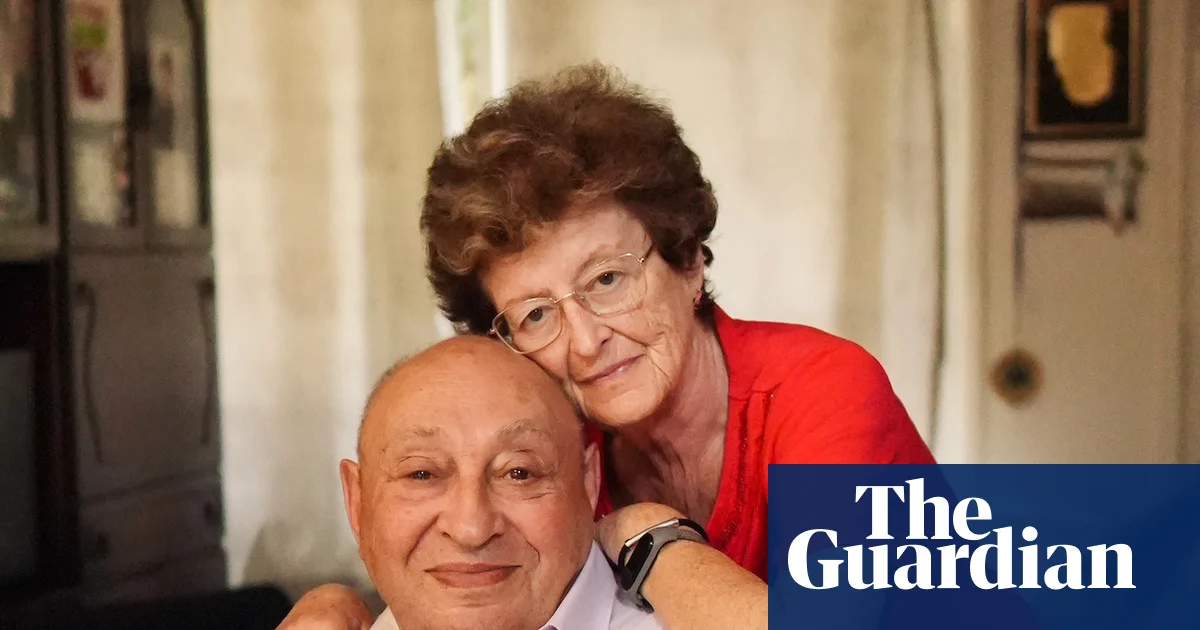 Featured image for Australia mourns Bondi victims and vows to combat hate crime