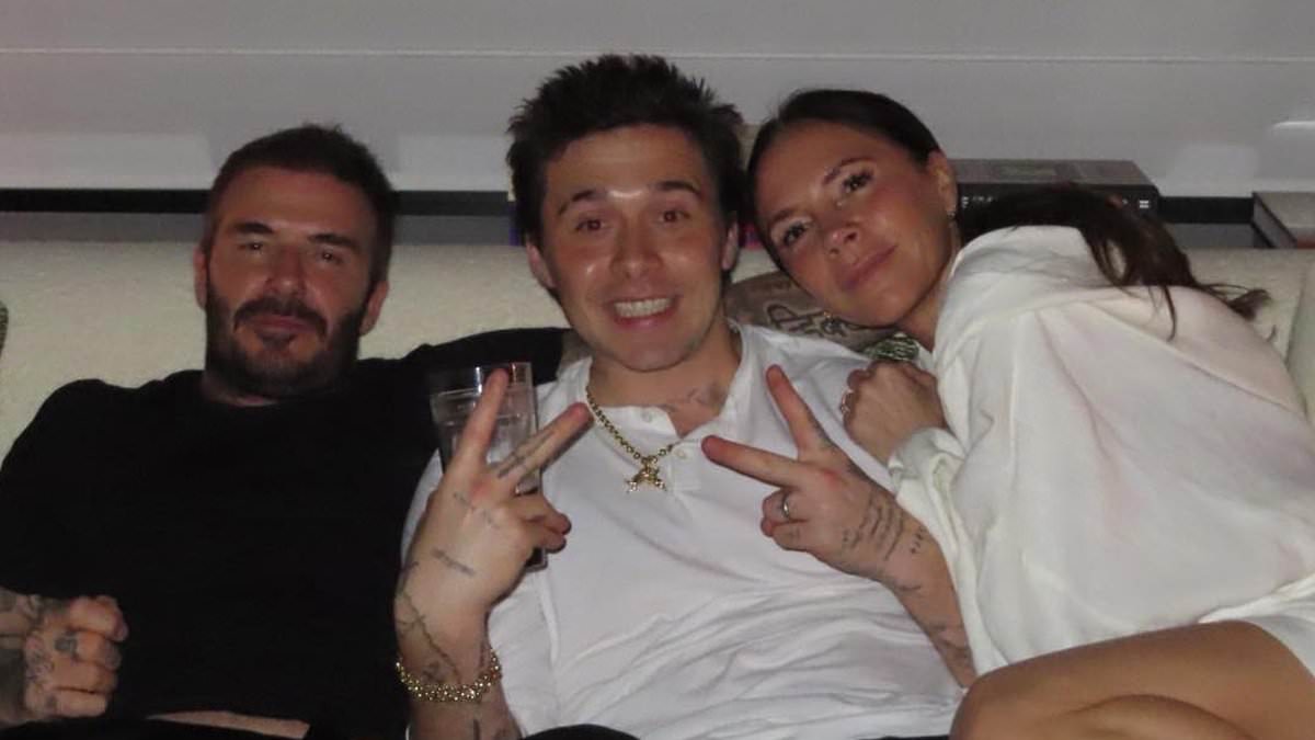 Victoria Beckham Embraces Casual Chic for Family New Year's Eve Festivities