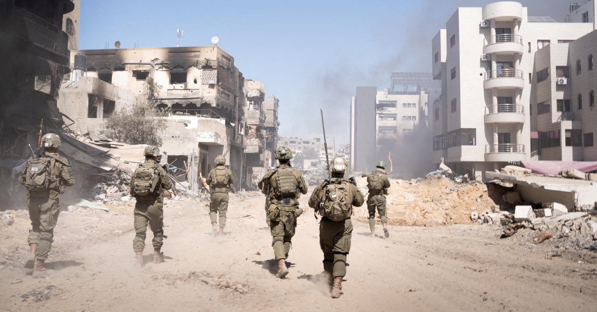 Featured image for Hamas Adopts Insurgent Tactics Amid Ongoing Gaza Conflict