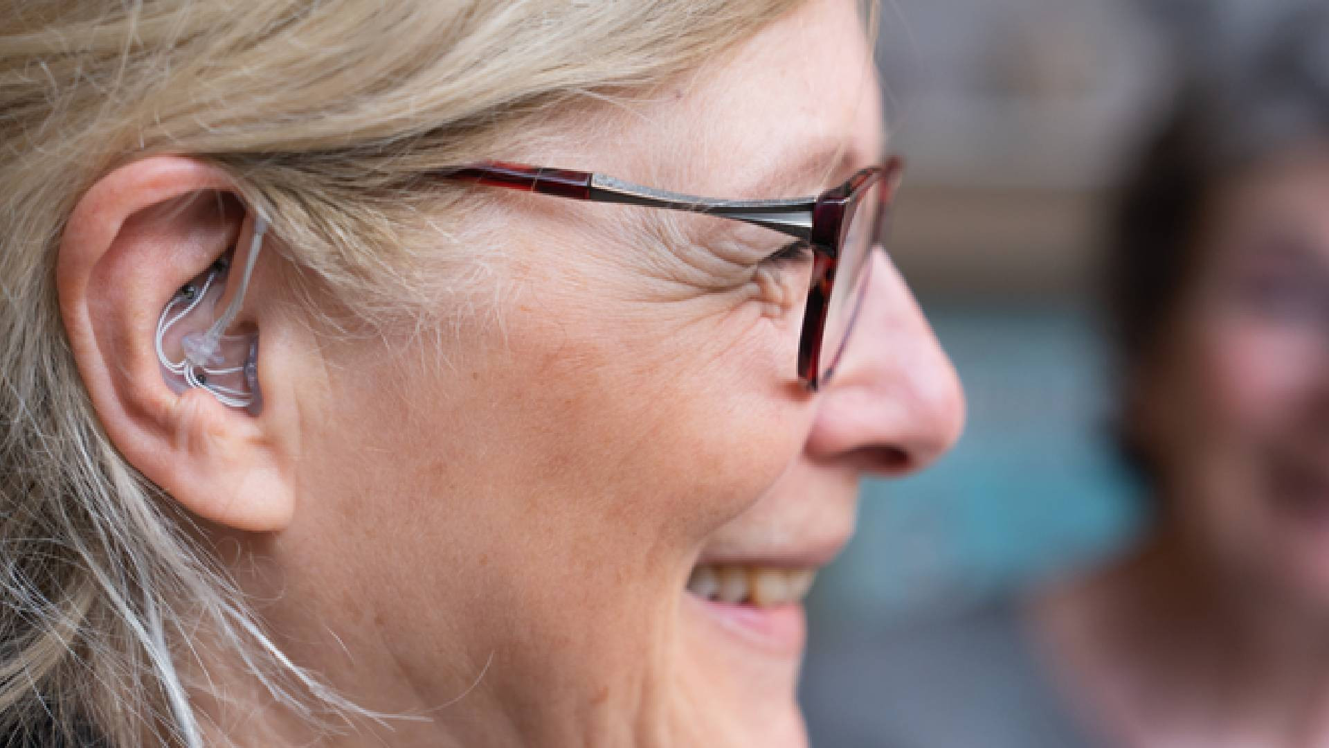 "Ear-EEG Device Offers Early Detection of Neurodegenerative Disorders"