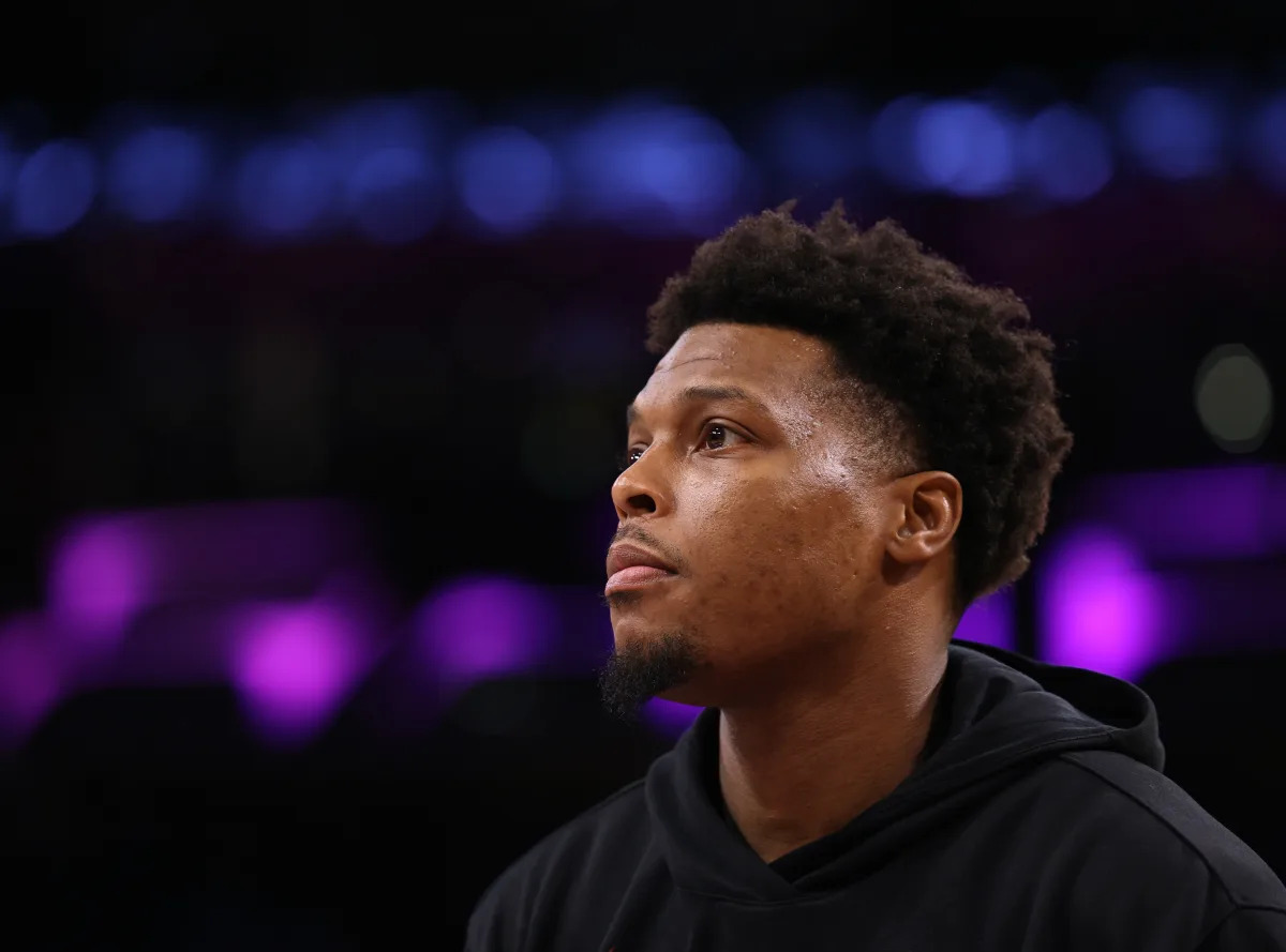 Featured image for Kyle Lowry to Sign $2.8M Deal with Sixers After Hornets Buyout