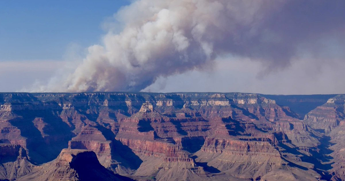 Wildfires Escalate Near Grand Canyon and Western Colorado, Prompting Evacuations