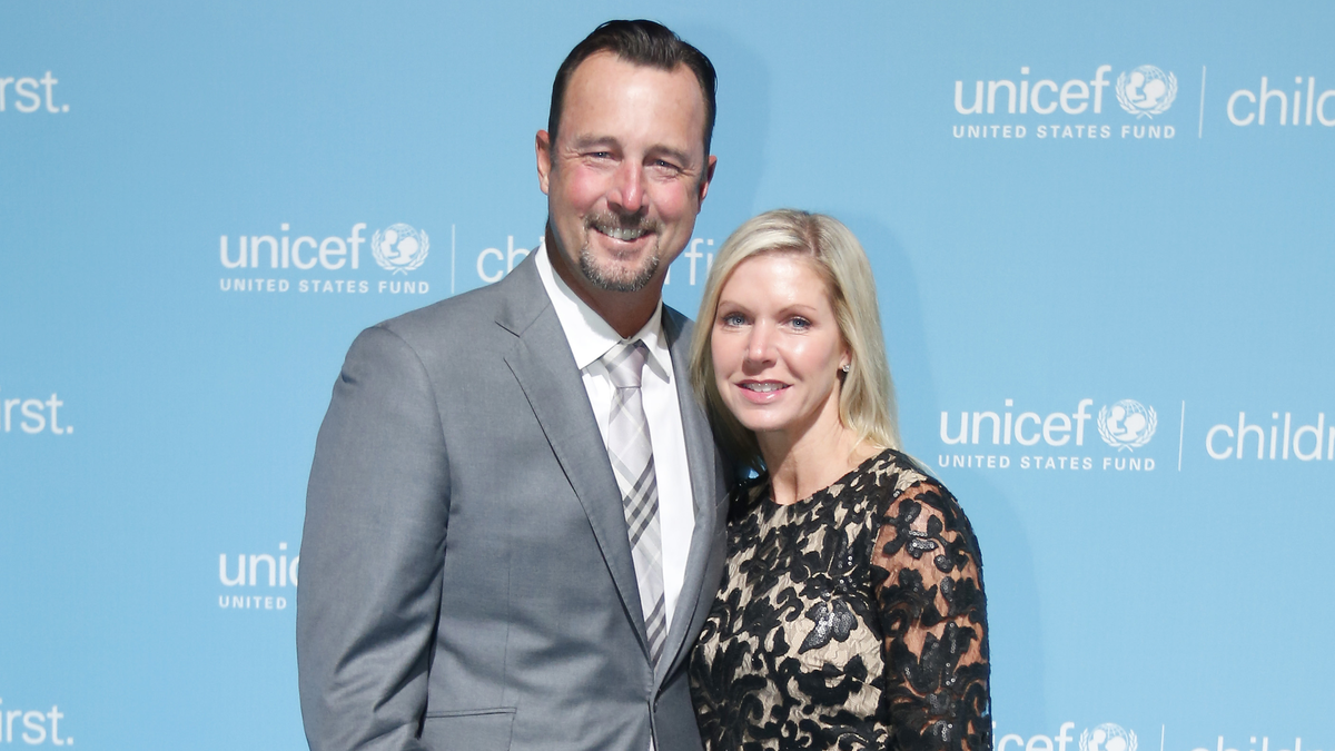 Featured image for "Stacy Wakefield, Wife of Red Sox Pitcher Tim Wakefield, Passes Away"