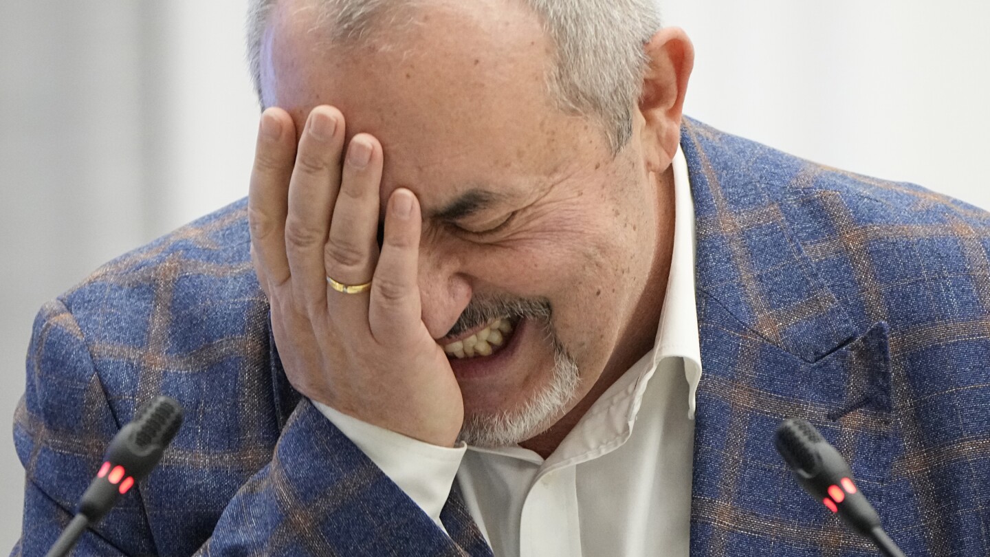 "Russian Election Officials Bar Anti-War Candidate from Challenging Putin"