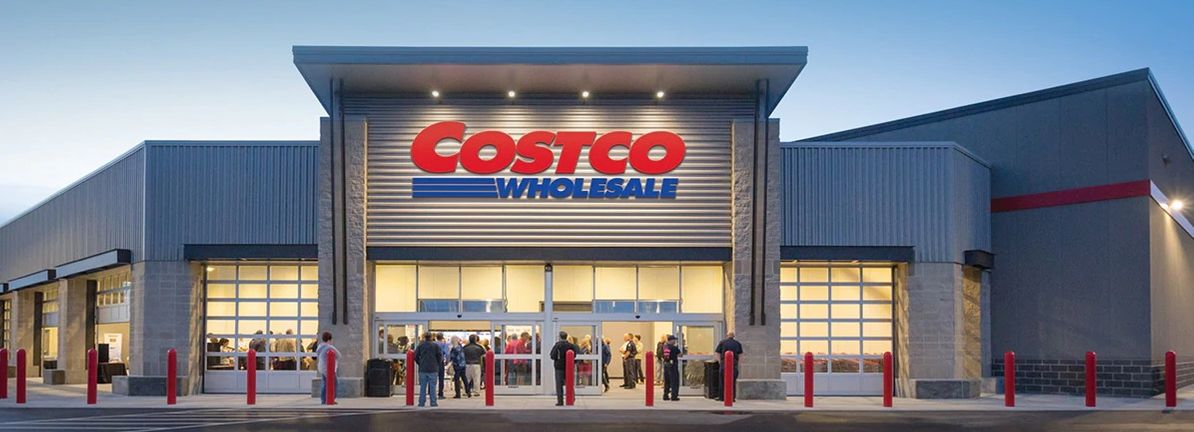 "Costco's Earnings Beat and Membership Fee Stability: What's Next for the Retail Giant?"