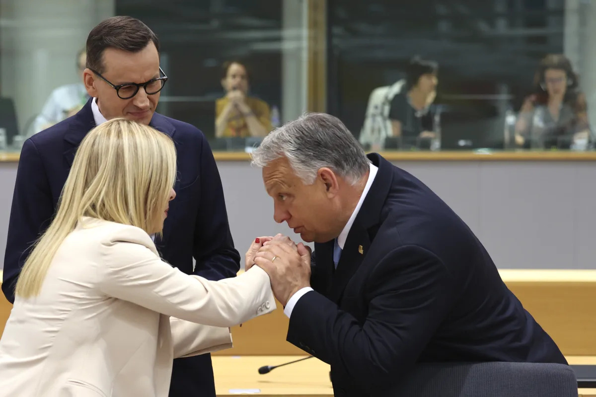 Featured image for EU Summit Deadlocked as Poland and Hungary Refuse to Bow to Migrant Rules