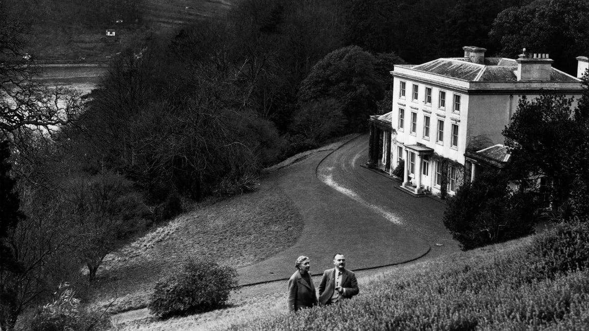 Featured image for "Tourists Safely Trapped at Agatha Christie's Manor, No Murders Committed"