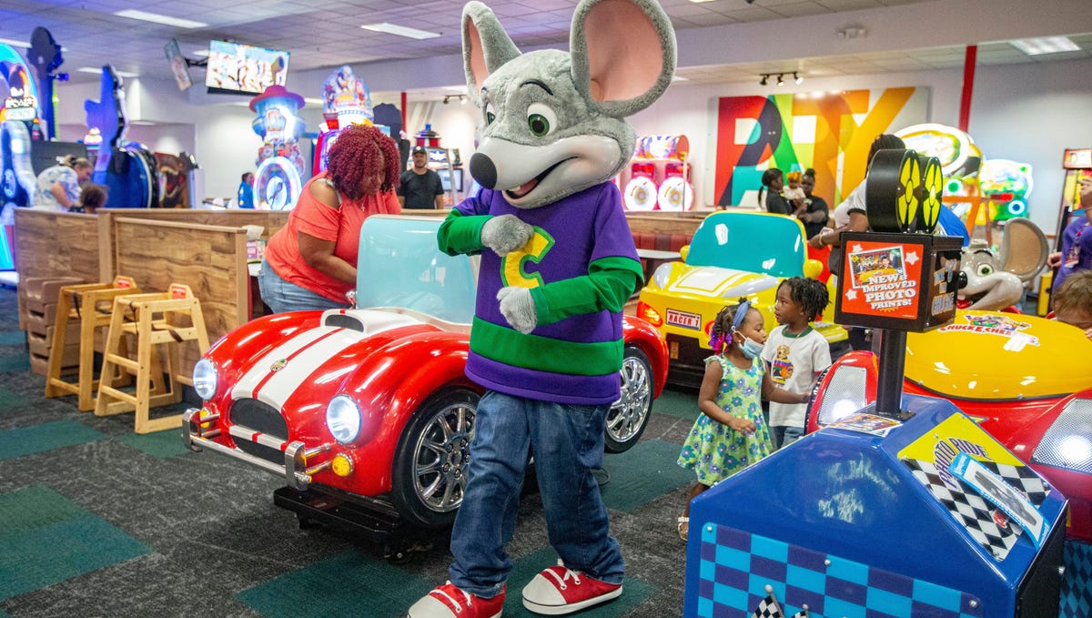 Featured image for "Chuck E. Cheese Hosts 500 Free Parties for Kids, Celebrating the Ultimate Birthday Bash"