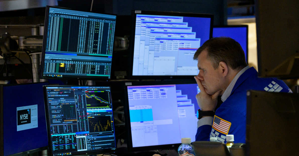 Stocks Slip as Treasury Yields Rise and Economic Data Looms