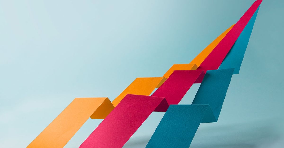 Bitcoin Surges to $27K on Positive Macro and Technical Indicators in Asia