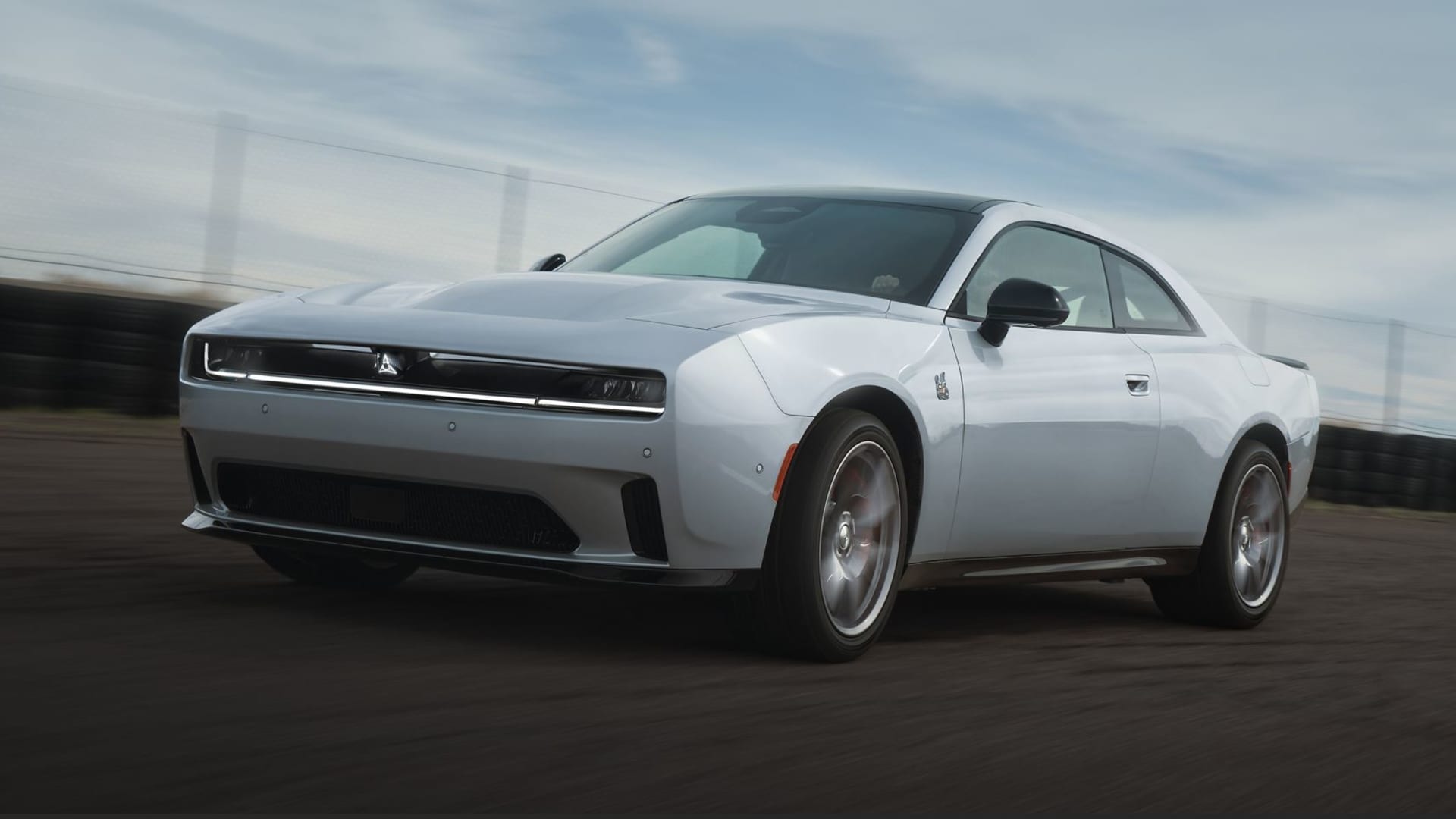 "Dodge Charger: Embracing the Electric Era with EV and Gas-Powered Muscle"