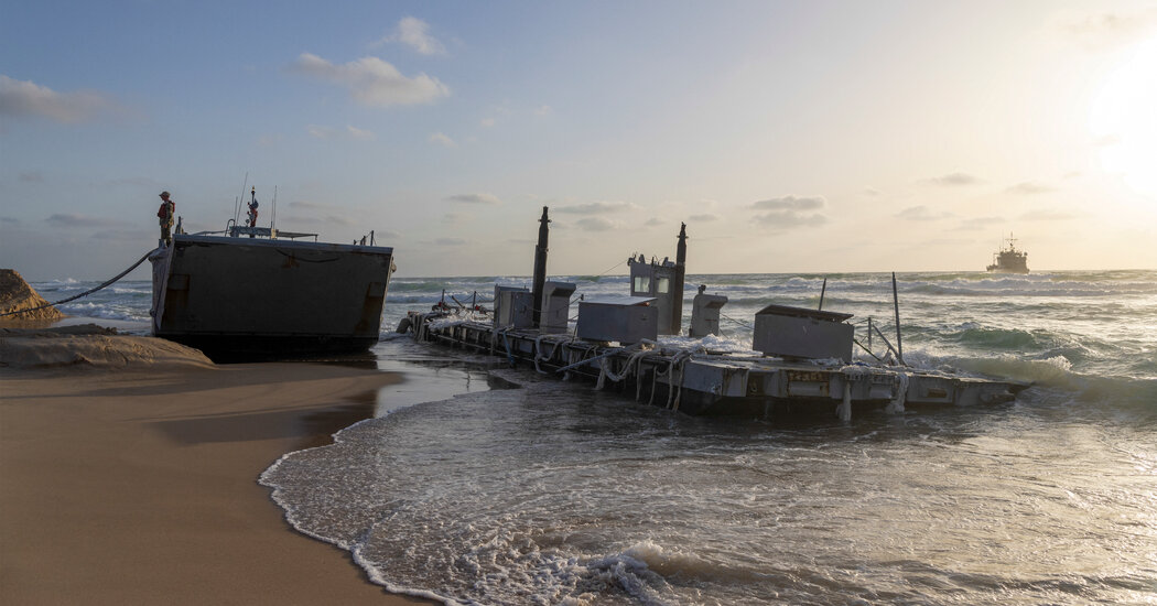 "US Halts Gaza Aid as Rough Seas Damage $320M Pier"