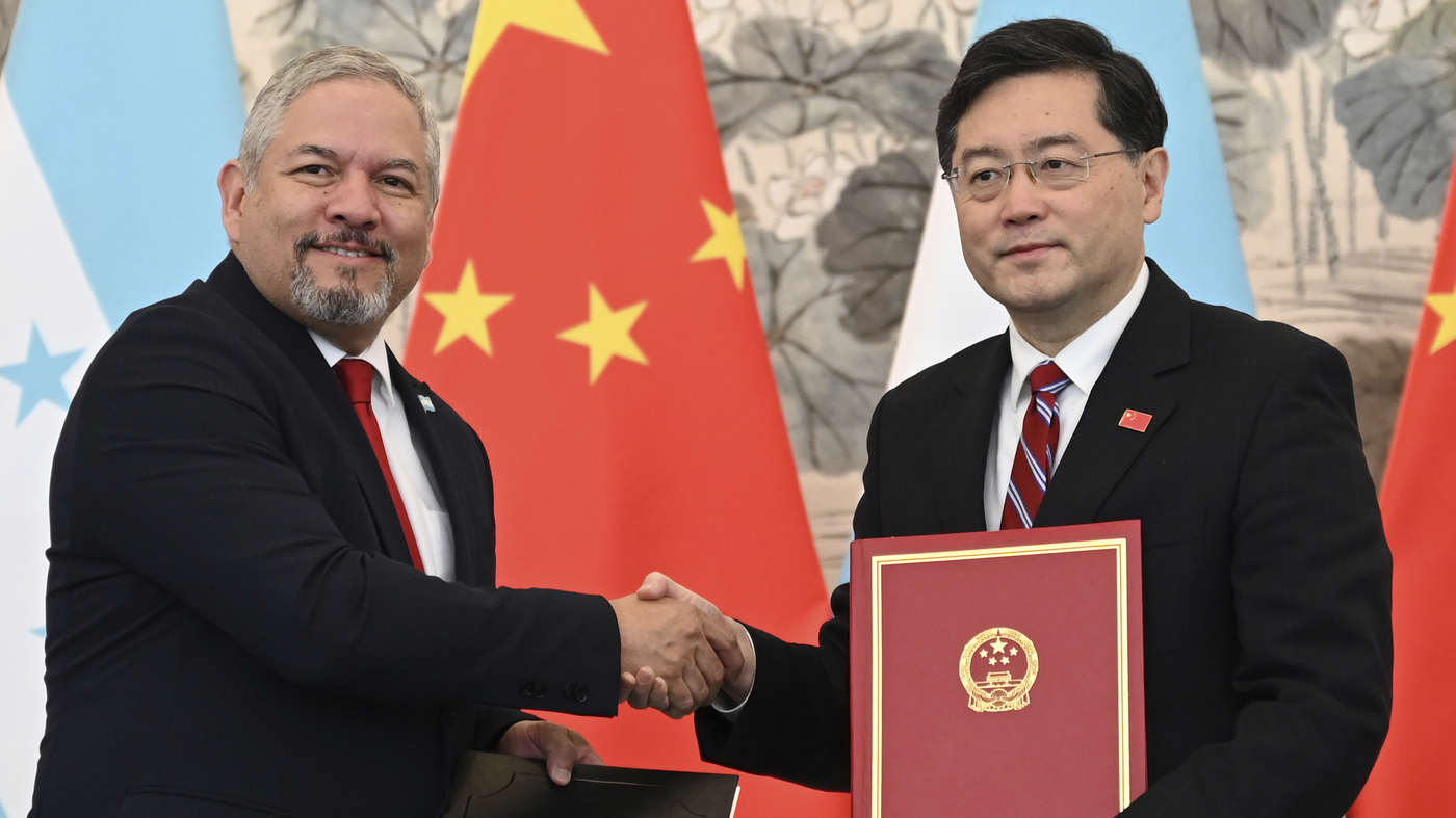 Honduras switches allegiance from Taiwan to China in diplomatic move.