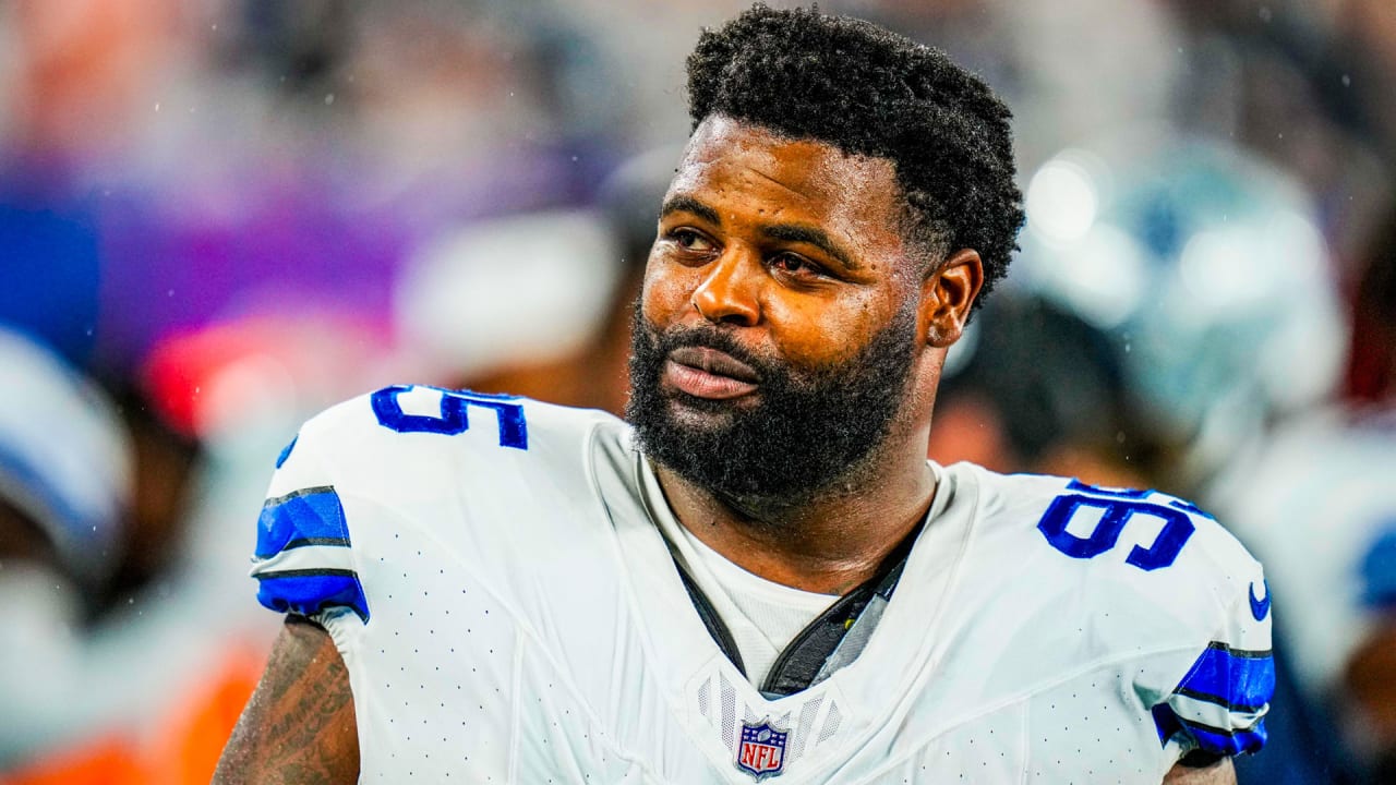 "Seahawks Sign Former Cowboys DT Johnathan Hankins, Bolstering Defense"